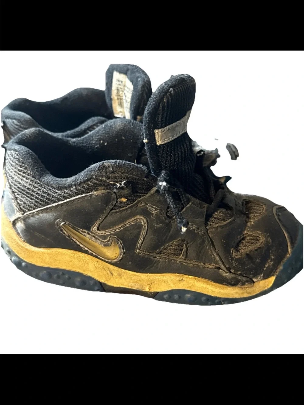 1996 Vintage Baby Nike Turf Raider nike swoosh shoes.
